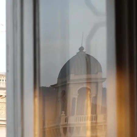 Guest house Piazza Venezia Le 4*