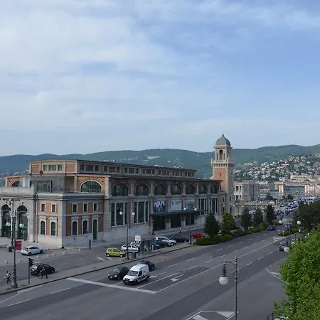 Piazza Venezia Le Guest house 4*