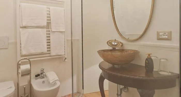 Piazza Venezia Le 4*