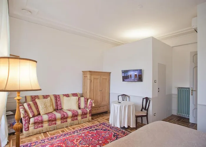 Piazza Venezia Le Guest house Trieste
