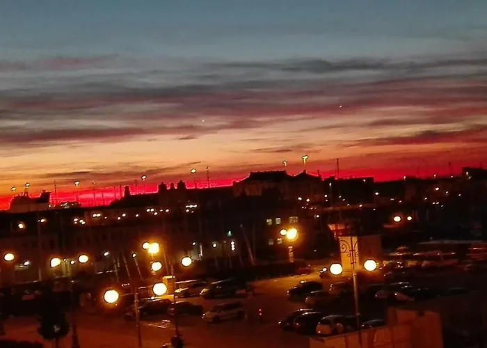 Piazza Venezia Le Guest house