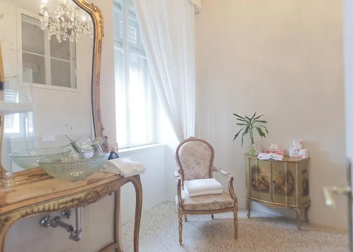 Guest house Piazza Venezia Le Trieste